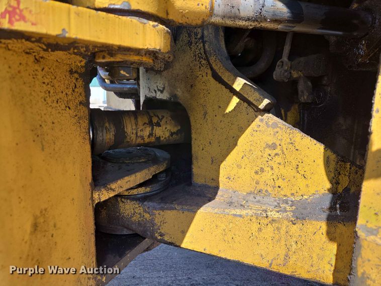 image for item DP8918 Caterpillar 950 wheel loader