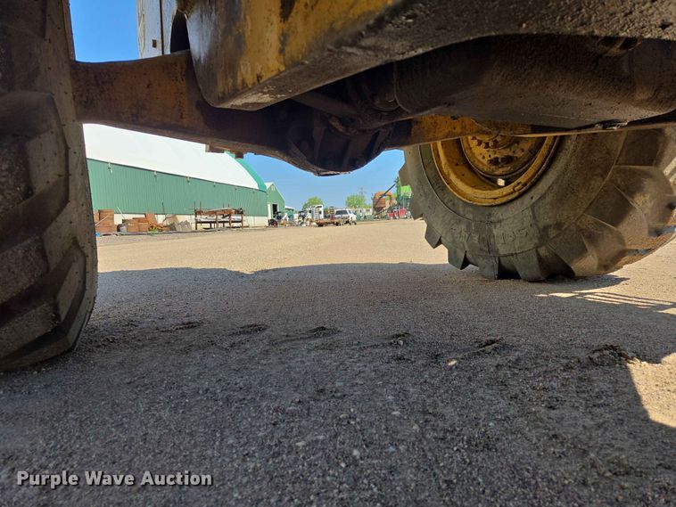 image for item DP8918 Caterpillar 950 wheel loader