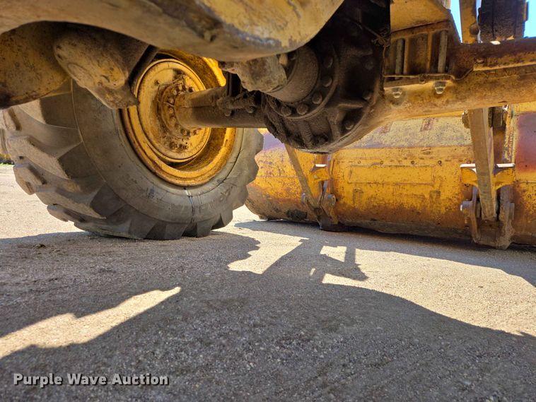 image for item DP8918 Caterpillar 950 wheel loader