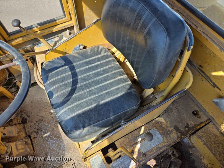 image for item DP8918 Caterpillar 950 wheel loader
