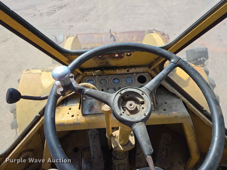 image for item DP8918 Caterpillar 950 wheel loader