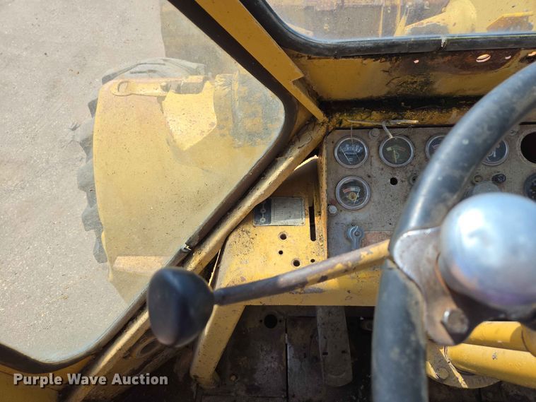 image for item DP8918 Caterpillar 950 wheel loader