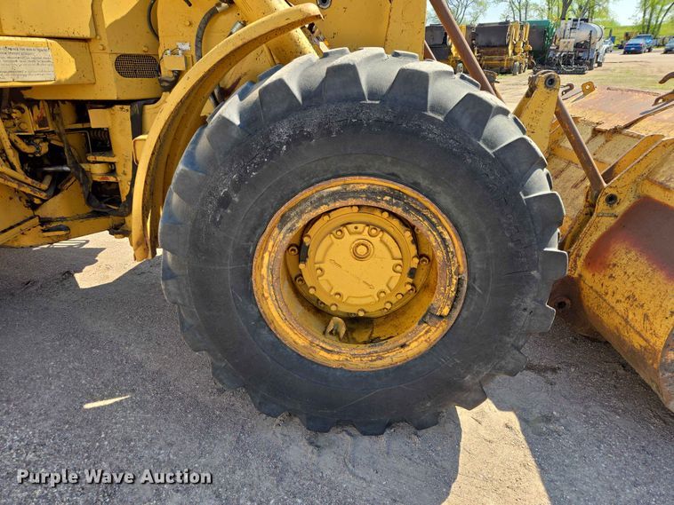 image for item DP8918 Caterpillar 950 wheel loader