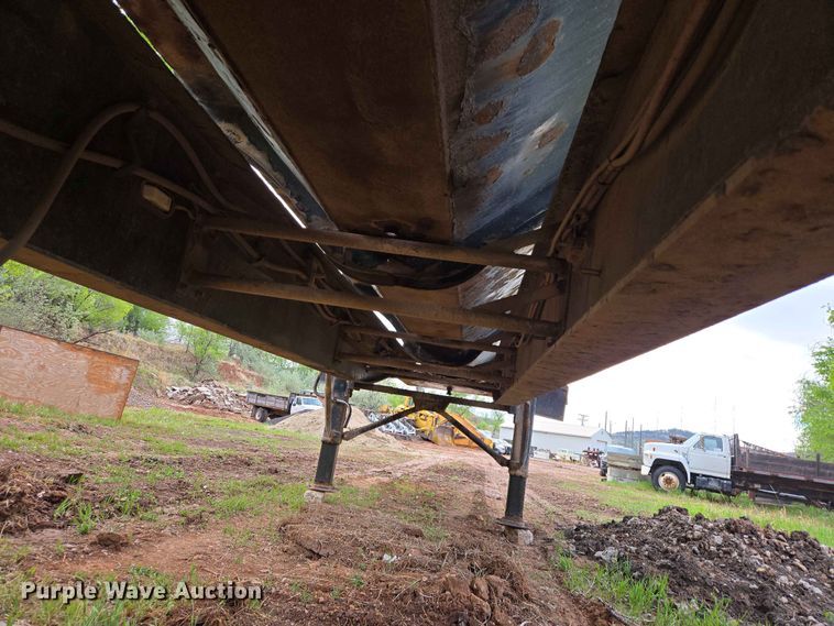 image for item DP8919 2013 Side Dump Industries DS47CAR3 side dump trailer