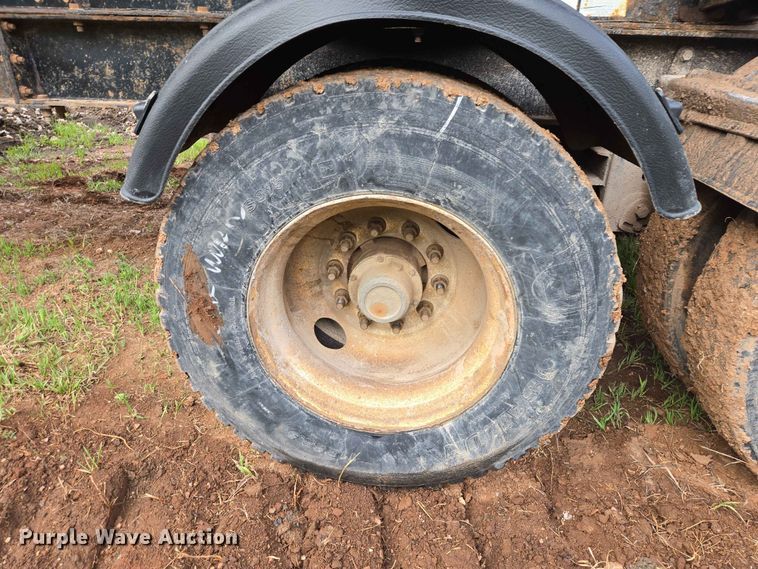 image for item DP8919 2013 Side Dump Industries DS47CAR3 side dump trailer