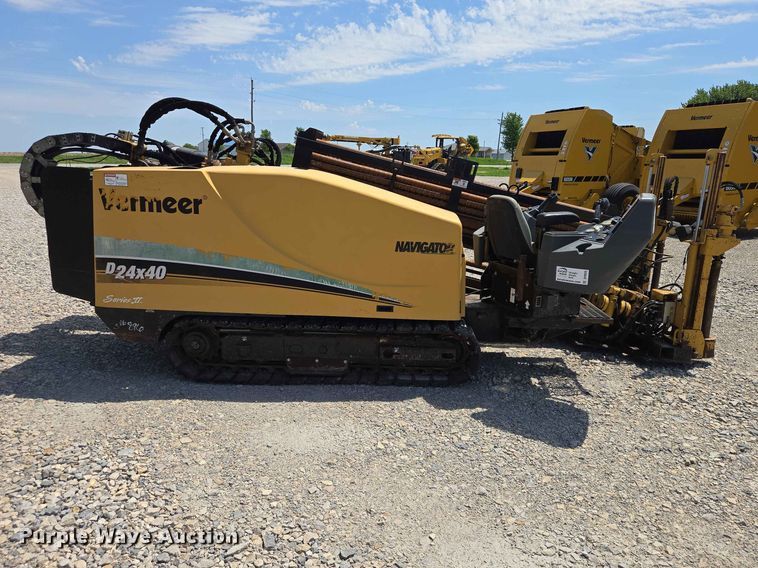 image for item DP8920 2010 Vermeer D24x40 Series II directional boring unit