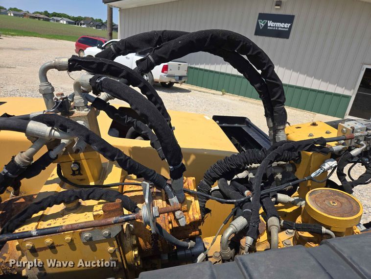 image for item DP8920 2010 Vermeer D24x40 Series II directional boring unit