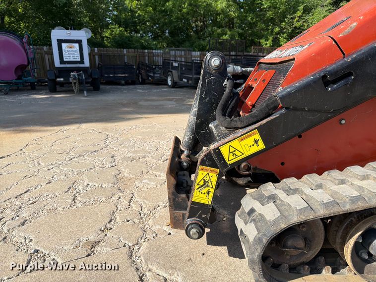 image for item DQ7765 2019 Ditch Witch SK1050 compact utility loader