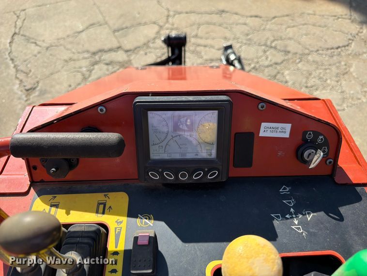 image for item DQ7765 2019 Ditch Witch SK1050 compact utility loader