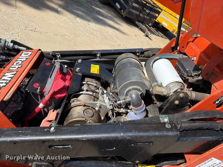image for item DQ7765 2019 Ditch Witch SK1050 compact utility loader