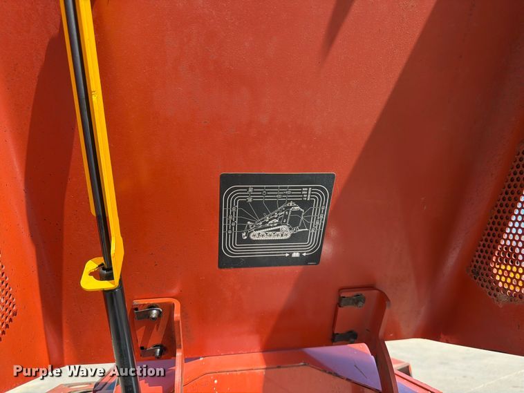image for item DQ7765 2019 Ditch Witch SK1050 compact utility loader