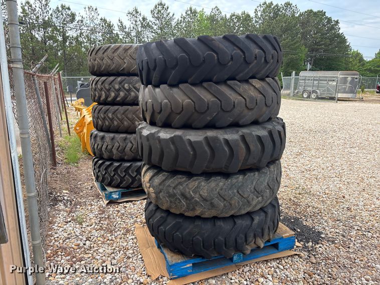 image for item DU6272 Tires and wheels