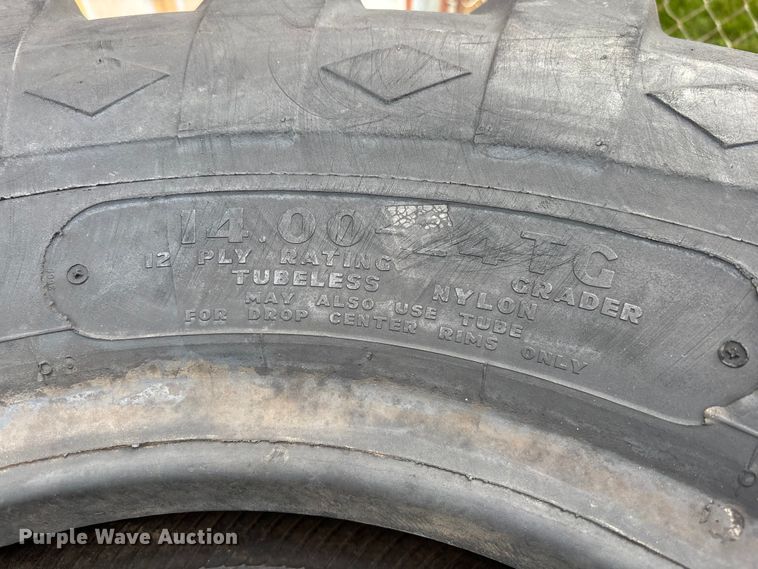 image for item DU6272 Tires and wheels