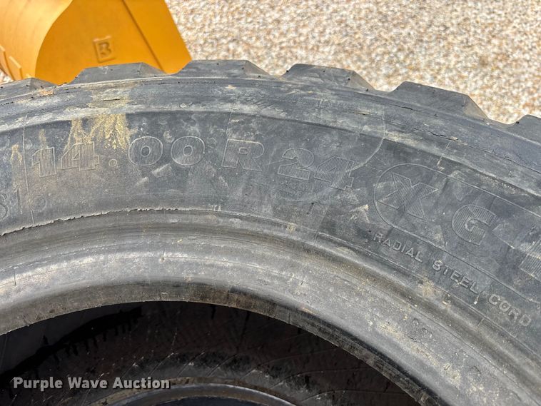 image for item DU6272 Tires and wheels