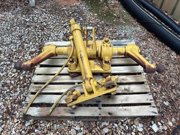 image for item DU6273 Caterpillar scarifier