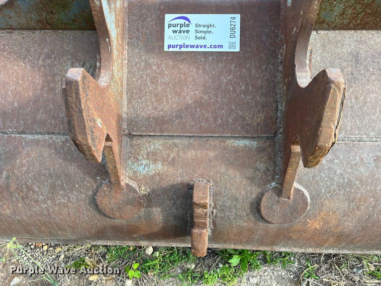 image for item DU6274 Excavator bucket