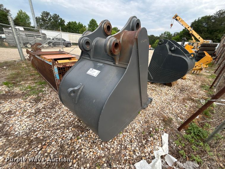 image for item DU6275 Caterpillar excavator bucket