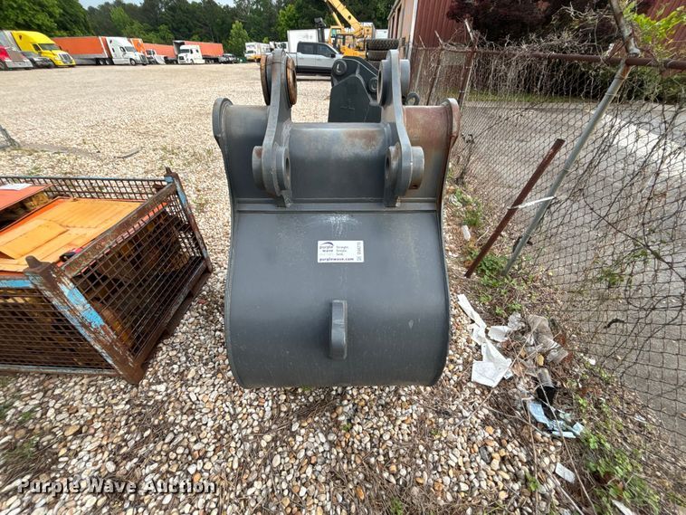 image for item DU6275 Caterpillar excavator bucket