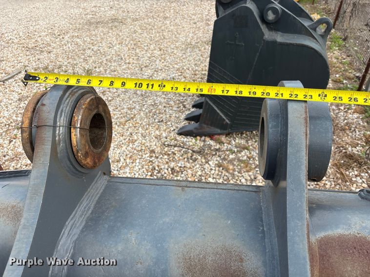 image for item DU6275 Caterpillar excavator bucket