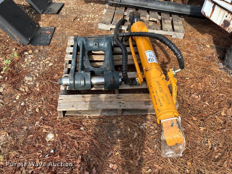 image for item DU6279 Excavator parts
