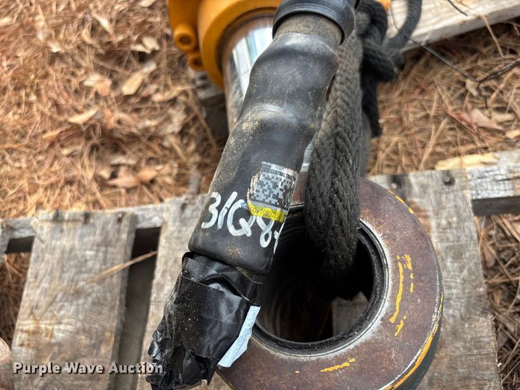 image for item DU6279 Excavator parts