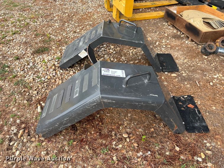 image for item DU6280 Wheel loader fenders