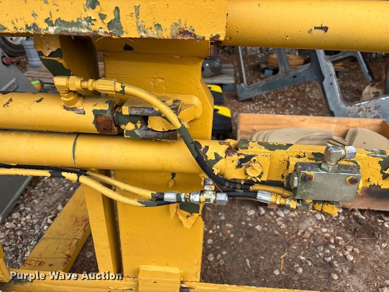 image for item DU6281 John Deere TRAM 644ER wheel loader forks