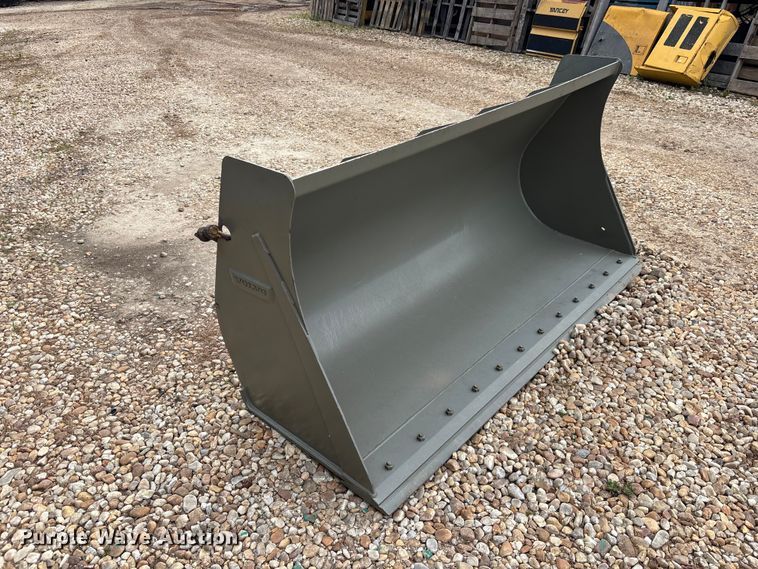 image for item DU6282 Volvo 11391109 wheel loader bucket