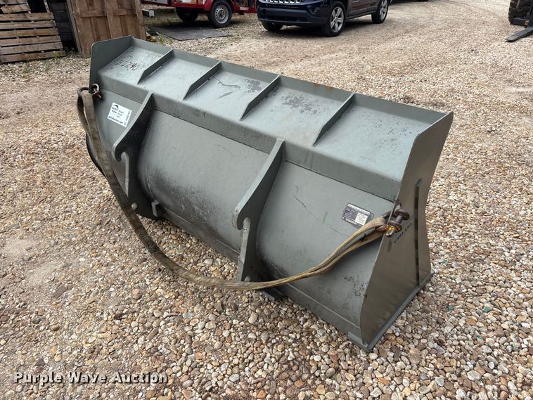 image for item DU6282 Volvo 11391109 wheel loader bucket