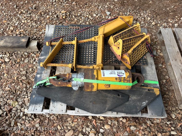 image for item DU6288 Haul truck parts
