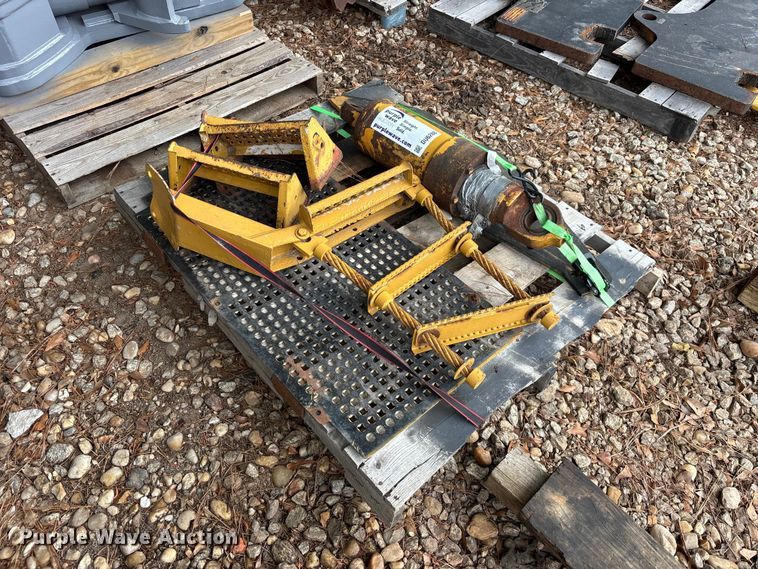 image for item DU6288 Haul truck parts