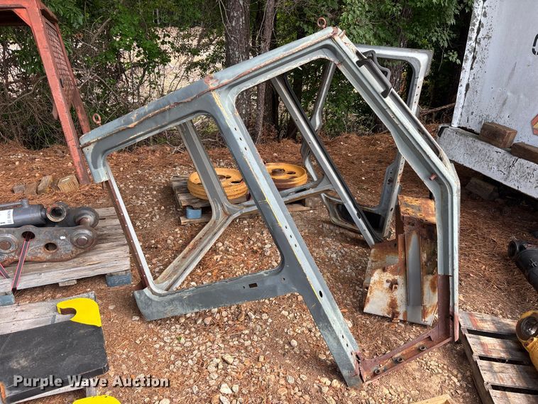 image for item DU6292 Dozer parts