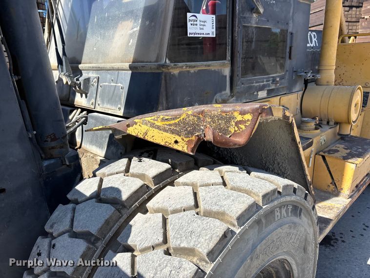 image for item DV4321 1999 Taylor THD300 forklift