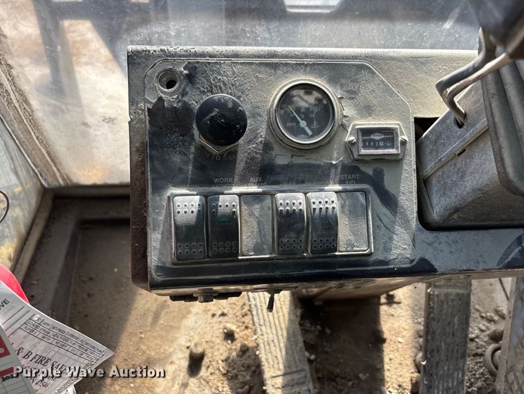 image for item DV4321 1999 Taylor THD300 forklift