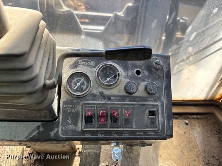 image for item DV4321 1999 Taylor THD300 forklift