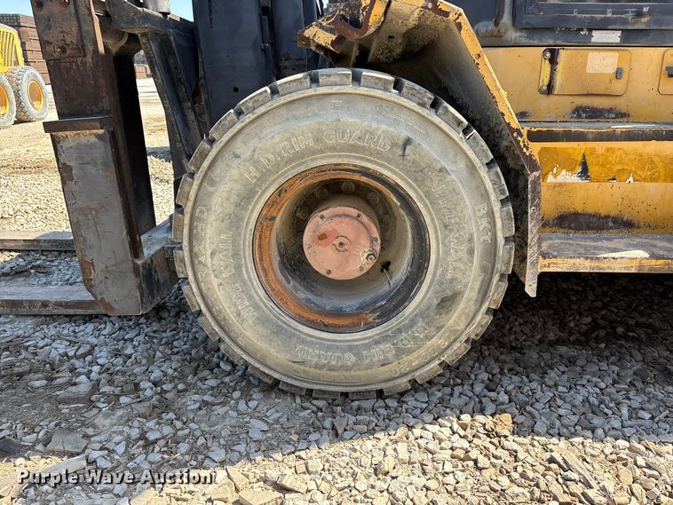 image for item DV4321 1999 Taylor THD300 forklift
