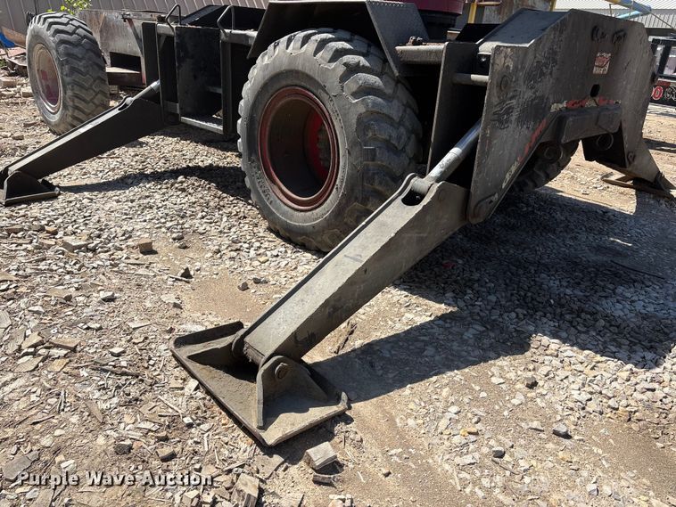 image for item DV4322 Prentice 2210 log loader