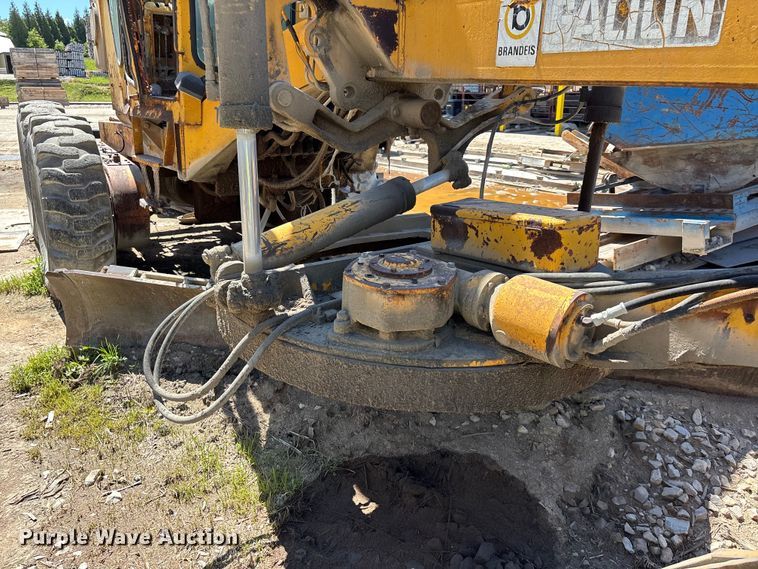image for item DV4323 Galion G-18 motor grader