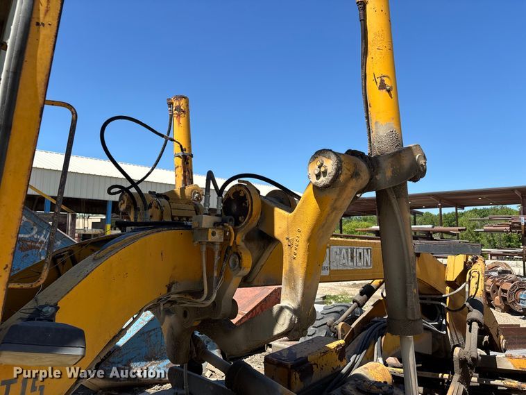 image for item DV4323 Galion G-18 motor grader