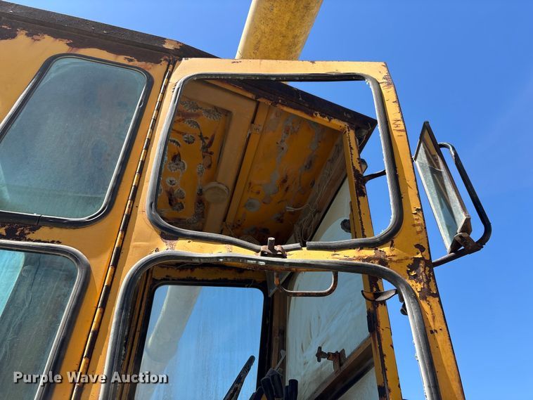 image for item DV4323 Galion G-18 motor grader