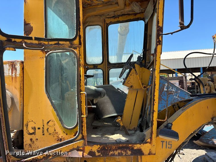 image for item DV4323 Galion G-18 motor grader