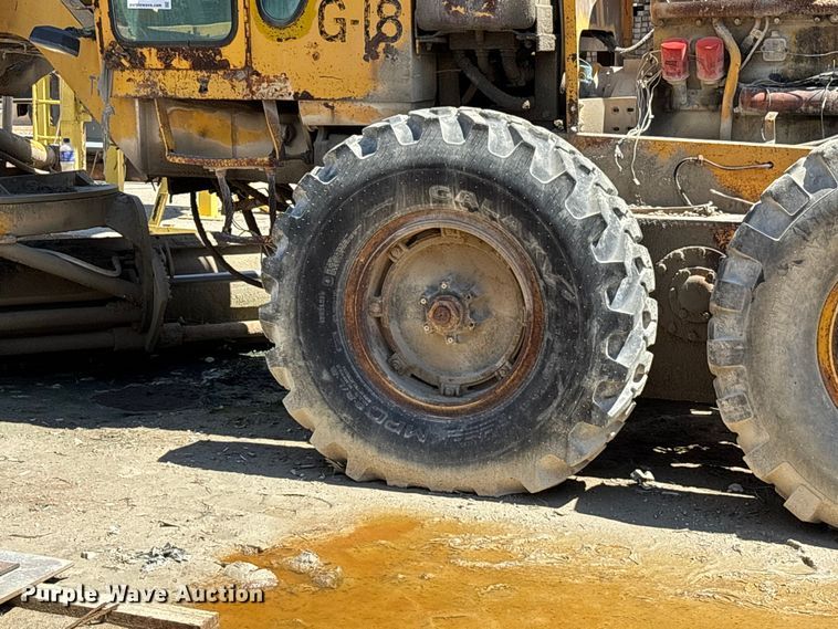 image for item DV4323 Galion G-18 motor grader