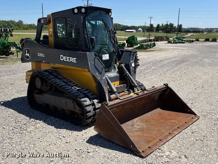image for item DV4326 2022 John Deere 325G tracked skid steer loader