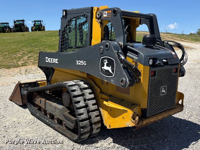 image for item DV4326 2022 John Deere 325G tracked skid steer loader