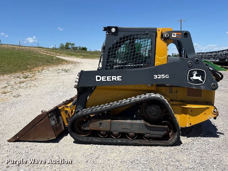 image for item DV4326 2022 John Deere 325G tracked skid steer loader