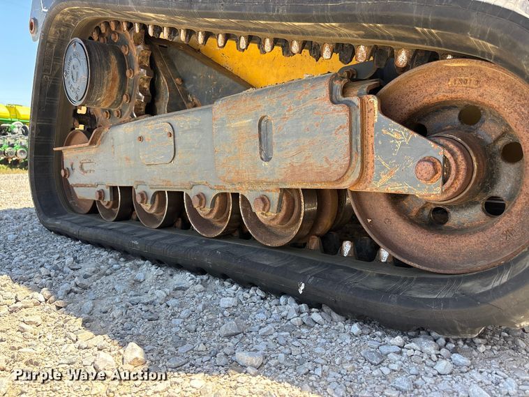 image for item DV4326 2022 John Deere 325G tracked skid steer loader