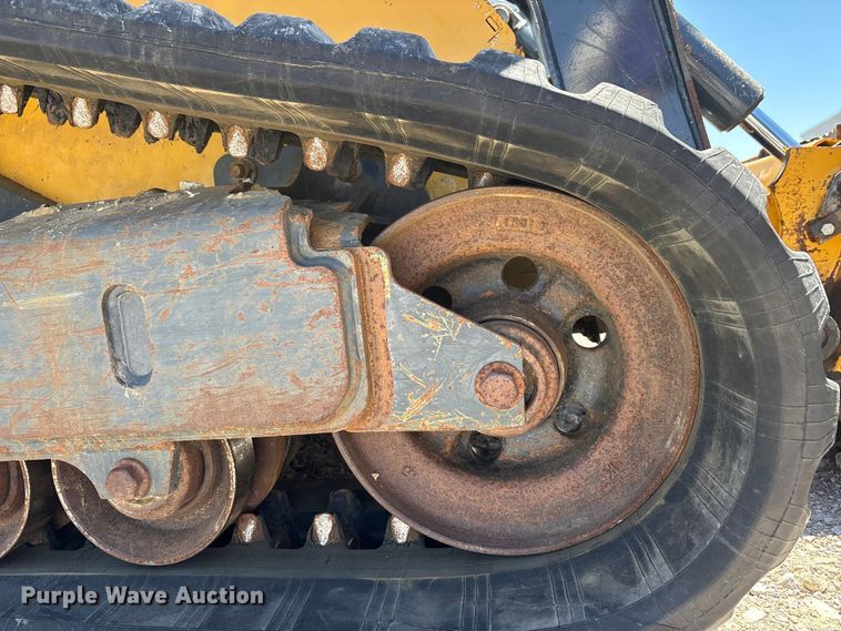 image for item DV4326 2022 John Deere 325G tracked skid steer loader