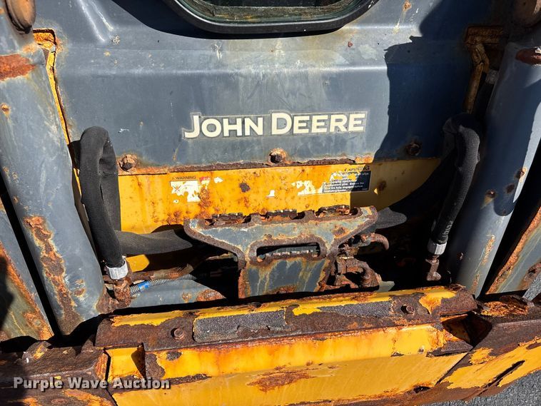 image for item DV4327 2020 John Deere 318G skid steer loader