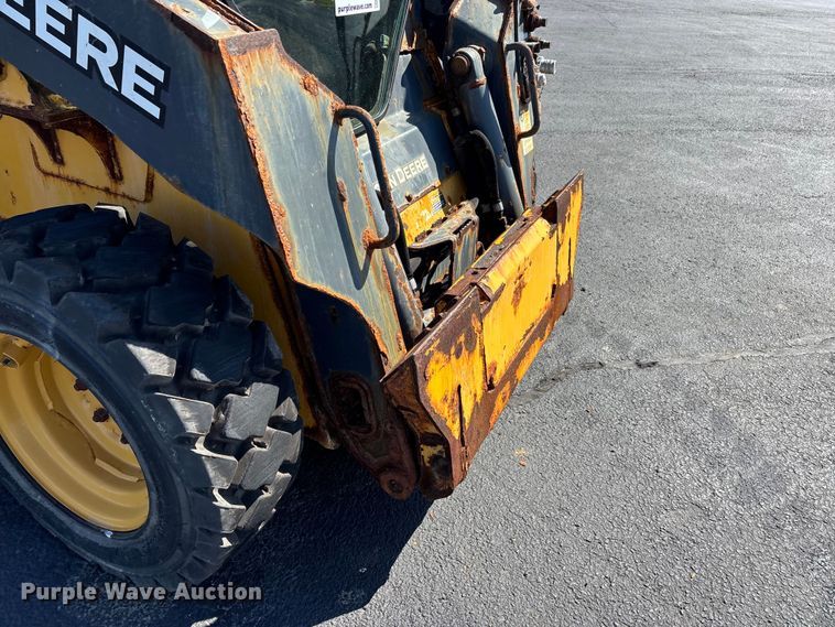 image for item DV4327 2020 John Deere 318G skid steer loader