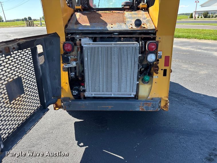 image for item DV4327 2020 John Deere 318G skid steer loader